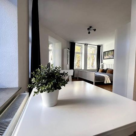 Top Apartment in Plagwitz neben Karl-Heine-Kanal Leipzig Exterior foto